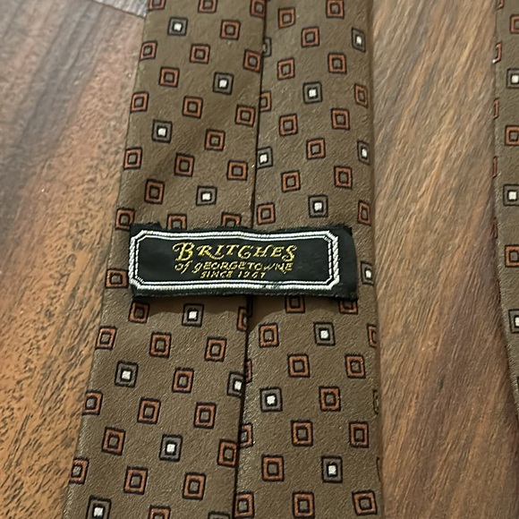 VTG Britches of Georgetown Brown Red Gray Neck Tie Square Design - Picture 6 of 10